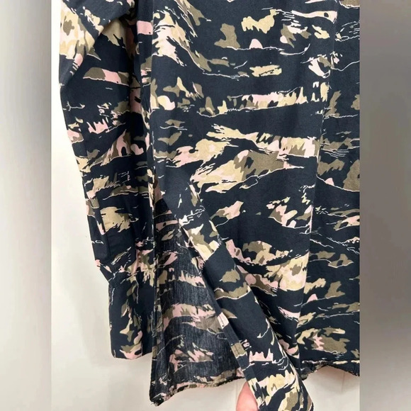 TopShop long sleeve button up blouse, 6, Pink Camo, Oversized Streetwear Grunge - Picture 9 of 10